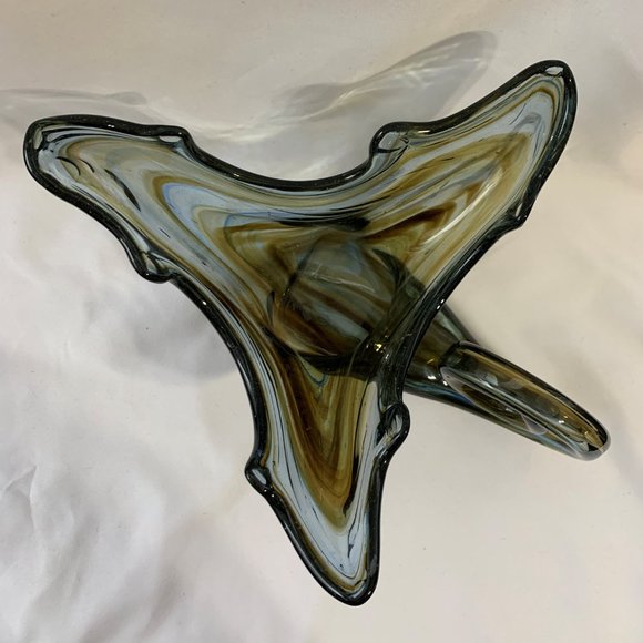 Vintage 70’s Art Glass Bowl with Curled Handle - Picture 4 of 5